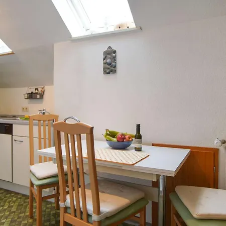 Apartamento Haus Bonhuis Ferienwohnung Schwalbennest